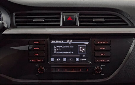 KIA Rio IV, 2019 год, 825 000 рублей, 16 фотография