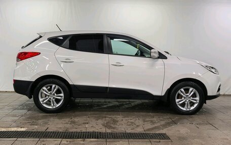 Hyundai ix35 I рестайлинг, 2012 год, 950 000 рублей, 4 фотография