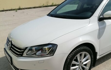 Volkswagen Passat B7, 2011 год, 1 350 000 рублей, 2 фотография