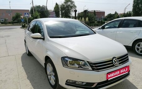 Volkswagen Passat B7, 2011 год, 1 350 000 рублей, 4 фотография