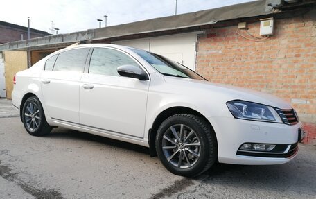 Volkswagen Passat B7, 2011 год, 1 350 000 рублей, 12 фотография