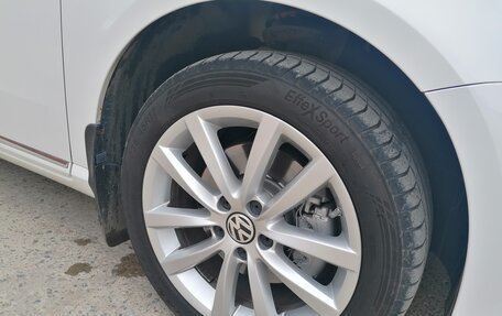 Volkswagen Passat B7, 2011 год, 1 350 000 рублей, 26 фотография