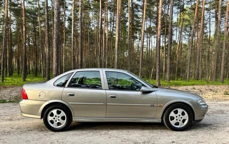 Opel Vectra B рестайлинг, 1999 год, 260 000 рублей, 2 фотография