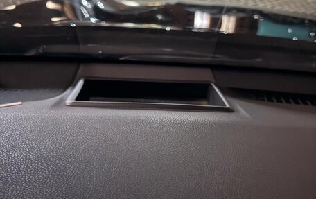 Toyota Camry, 2023 год, 3 550 000 рублей, 10 фотография