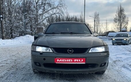Opel Vectra B рестайлинг, 1999 год, 260 000 рублей, 4 фотография