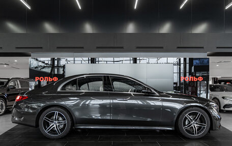 Mercedes-Benz E-Класс, 2025 год, 9 990 000 рублей, 4 фотография