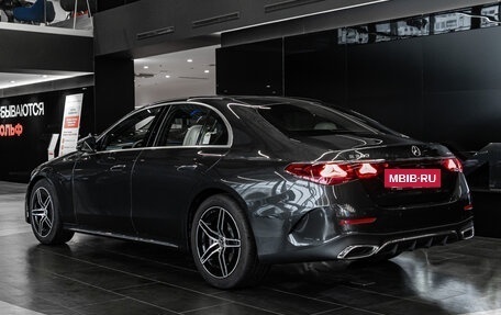 Mercedes-Benz E-Класс, 2025 год, 9 990 000 рублей, 7 фотография