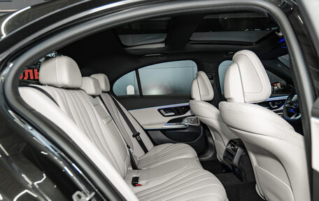 Mercedes-Benz E-Класс, 2025 год, 9 990 000 рублей, 23 фотография
