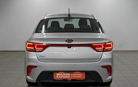 KIA Rio IV, 2017 год, 1 240 000 рублей, 6 фотография