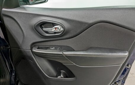 Jeep Cherokee, 2014 год, 1 650 000 рублей, 18 фотография