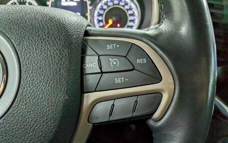 Jeep Cherokee, 2014 год, 1 650 000 рублей, 27 фотография