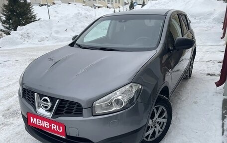 Nissan Qashqai, 2013 год, 859 000 рублей, 1 фотография