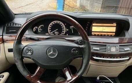 Mercedes-Benz S-Класс, 2006 год, 1 000 000 рублей, 1 фотография