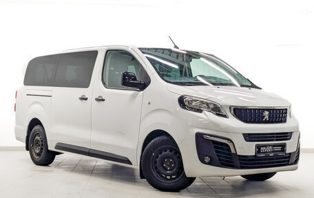 Peugeot Traveller I, 2018 год, 3 390 000 рублей, 3 фотография
