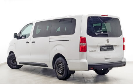 Peugeot Traveller I, 2018 год, 3 390 000 рублей, 7 фотография