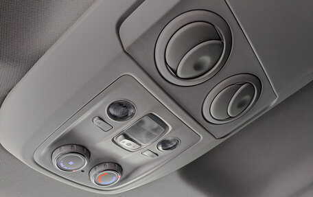 Peugeot Traveller I, 2018 год, 3 390 000 рублей, 26 фотография