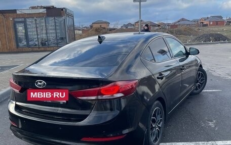 Hyundai Elantra VI рестайлинг, 2017 год, 1 120 000 рублей, 2 фотография