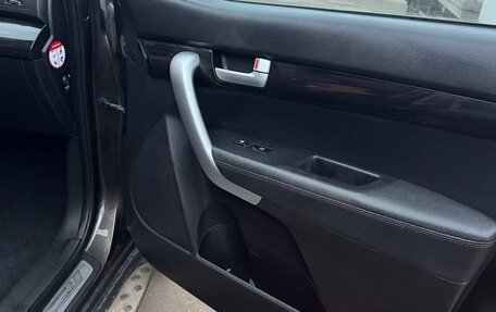 KIA Sorento II рестайлинг, 2010 год, 1 300 000 рублей, 15 фотография