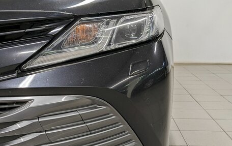 Toyota Camry, 2019 год, 2 590 000 рублей, 17 фотография