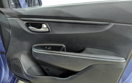 KIA Rio IV, 2019 год, 825 000 рублей, 24 фотография