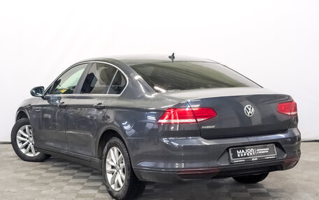 Volkswagen Passat B8 рестайлинг, 2018 год, 1 915 000 рублей, 7 фотография