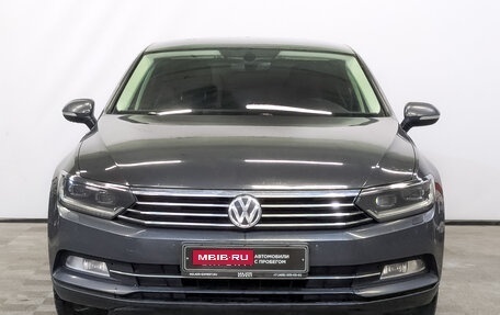 Volkswagen Passat B8 рестайлинг, 2018 год, 1 915 000 рублей, 2 фотография