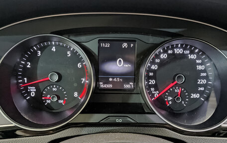 Volkswagen Passat B8 рестайлинг, 2018 год, 1 915 000 рублей, 13 фотография