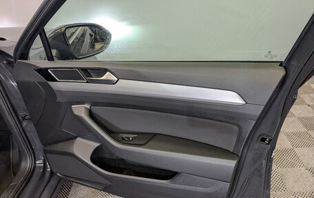 Volkswagen Passat B8 рестайлинг, 2018 год, 1 915 000 рублей, 24 фотография