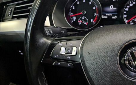 Volkswagen Passat B8 рестайлинг, 2018 год, 1 915 000 рублей, 25 фотография