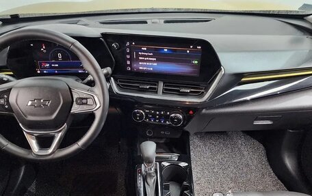 Chevrolet Trax, 2023 год, 1 780 000 рублей, 4 фотография