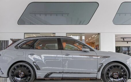 Bentley Bentayga I, 2025 год, 62 000 000 рублей, 7 фотография