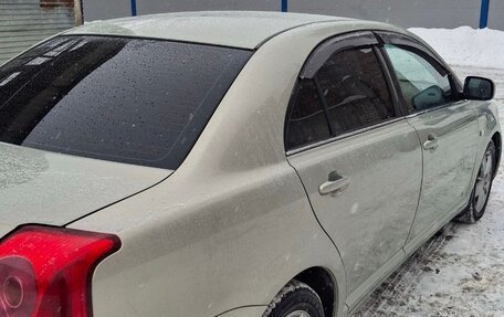 Toyota Avensis III рестайлинг, 2006 год, 950 000 рублей, 4 фотография