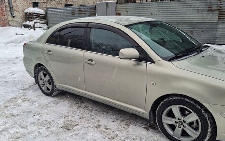 Toyota Avensis III рестайлинг, 2006 год, 950 000 рублей, 3 фотография