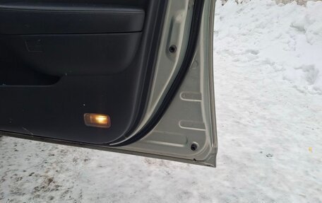 Toyota Avensis III рестайлинг, 2006 год, 950 000 рублей, 10 фотография