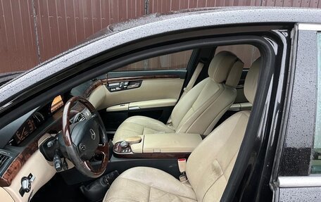 Mercedes-Benz S-Класс, 2006 год, 1 000 000 рублей, 8 фотография