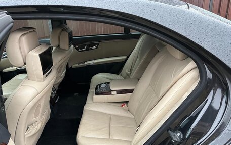 Mercedes-Benz S-Класс, 2006 год, 1 000 000 рублей, 9 фотография