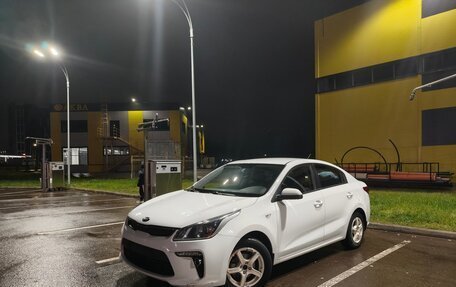 KIA Rio IV, 2017 год, 1 250 000 рублей, 5 фотография