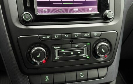 Skoda Yeti I рестайлинг, 2015 год, 1 149 000 рублей, 14 фотография