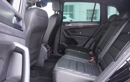 Volkswagen Tiguan II, 2020 год, 4 380 000 рублей, 7 фотография