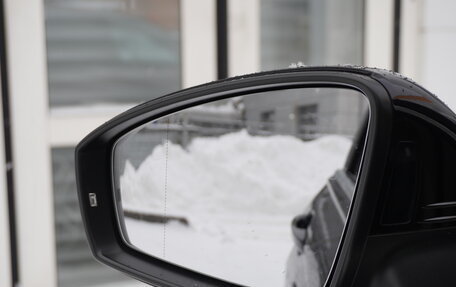 Volkswagen Tiguan II, 2020 год, 4 380 000 рублей, 25 фотография