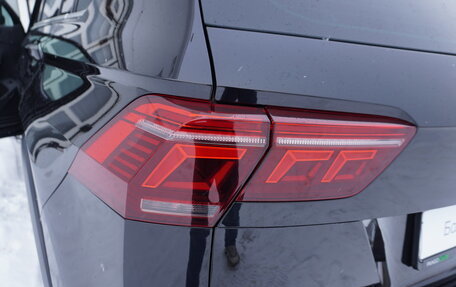 Volkswagen Tiguan II, 2020 год, 4 380 000 рублей, 28 фотография