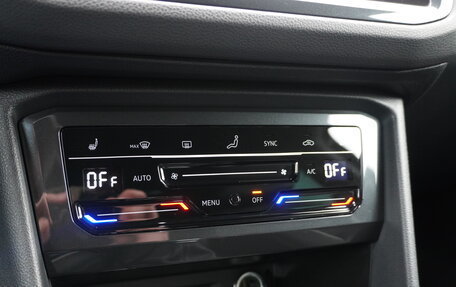 Volkswagen Tiguan II, 2020 год, 4 380 000 рублей, 20 фотография