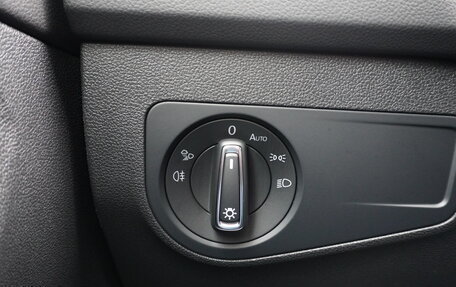 Volkswagen Tiguan II, 2020 год, 4 380 000 рублей, 17 фотография