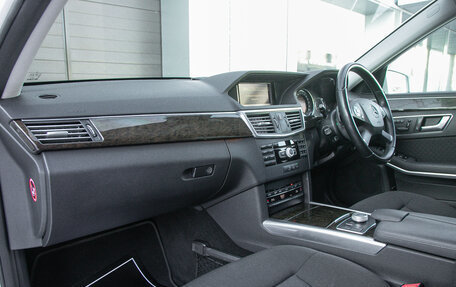 Mercedes-Benz E-Класс, 2011 год, 1 498 000 рублей, 23 фотография