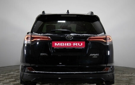 Toyota RAV4, 2019 год, 2 699 000 рублей, 6 фотография