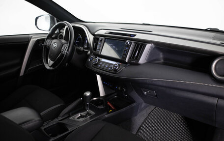 Toyota RAV4, 2019 год, 2 699 000 рублей, 18 фотография