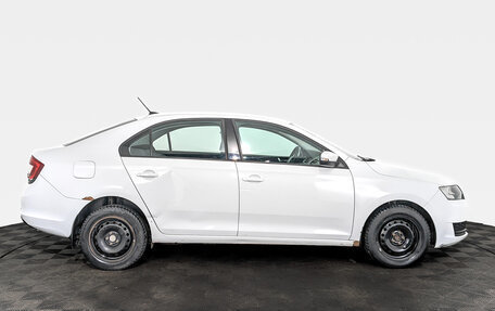 Skoda Rapid I, 2017 год, 750 000 рублей, 4 фотография