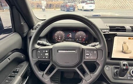 Land Rover Defender II, 2025 год, 14 700 000 рублей, 8 фотография