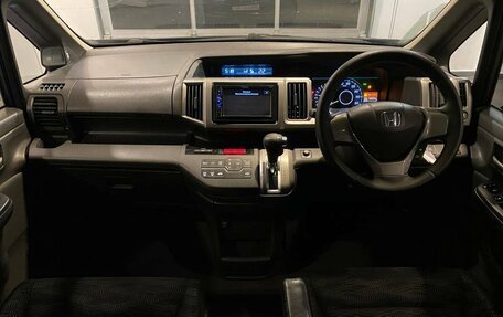 Honda Stepwgn IV, 2014 год, 1 531 000 рублей, 12 фотография