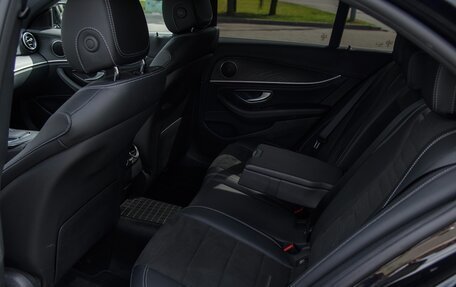 Mercedes-Benz E-Класс, 2021 год, 4 480 000 рублей, 13 фотография